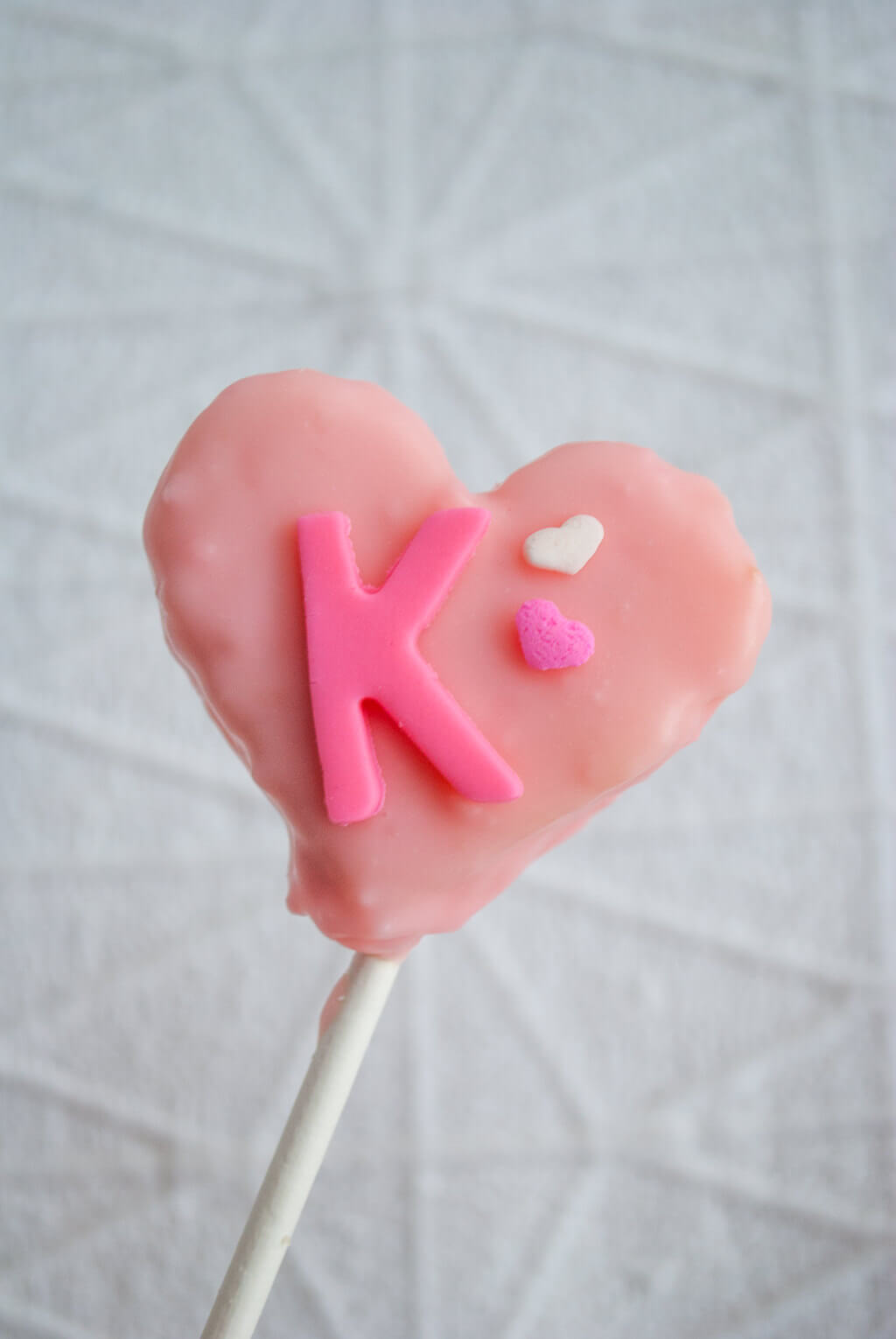 DIY heart cake pops with monogram