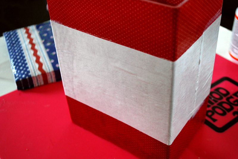 Mod Podge Sparkler Safety Caddy for the Fourth of July