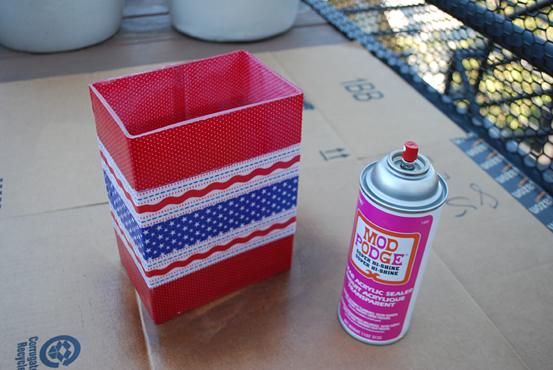 Mod Podge Sparkler Safety Caddy for the Fourth of July