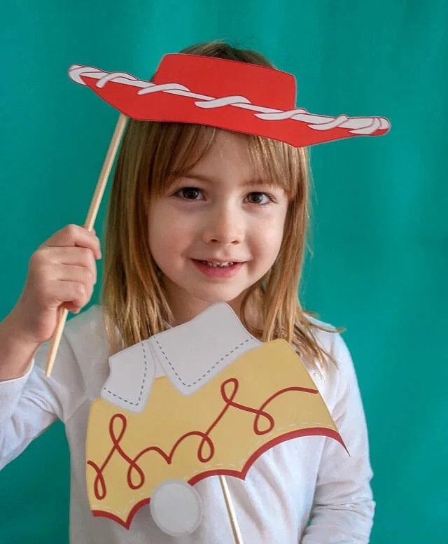 Free printable Toy Story photo booth props