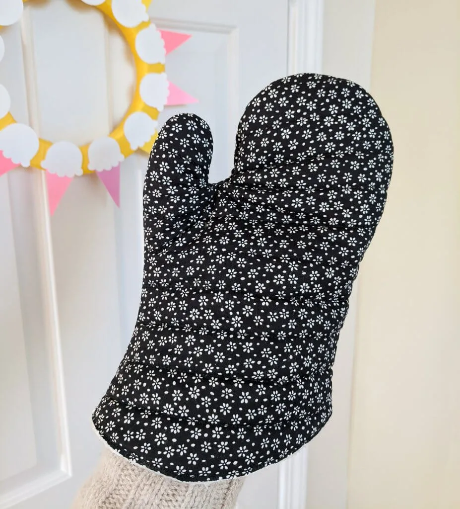 Oven mitt free sewing pattern Oven mitt free sewing pattern