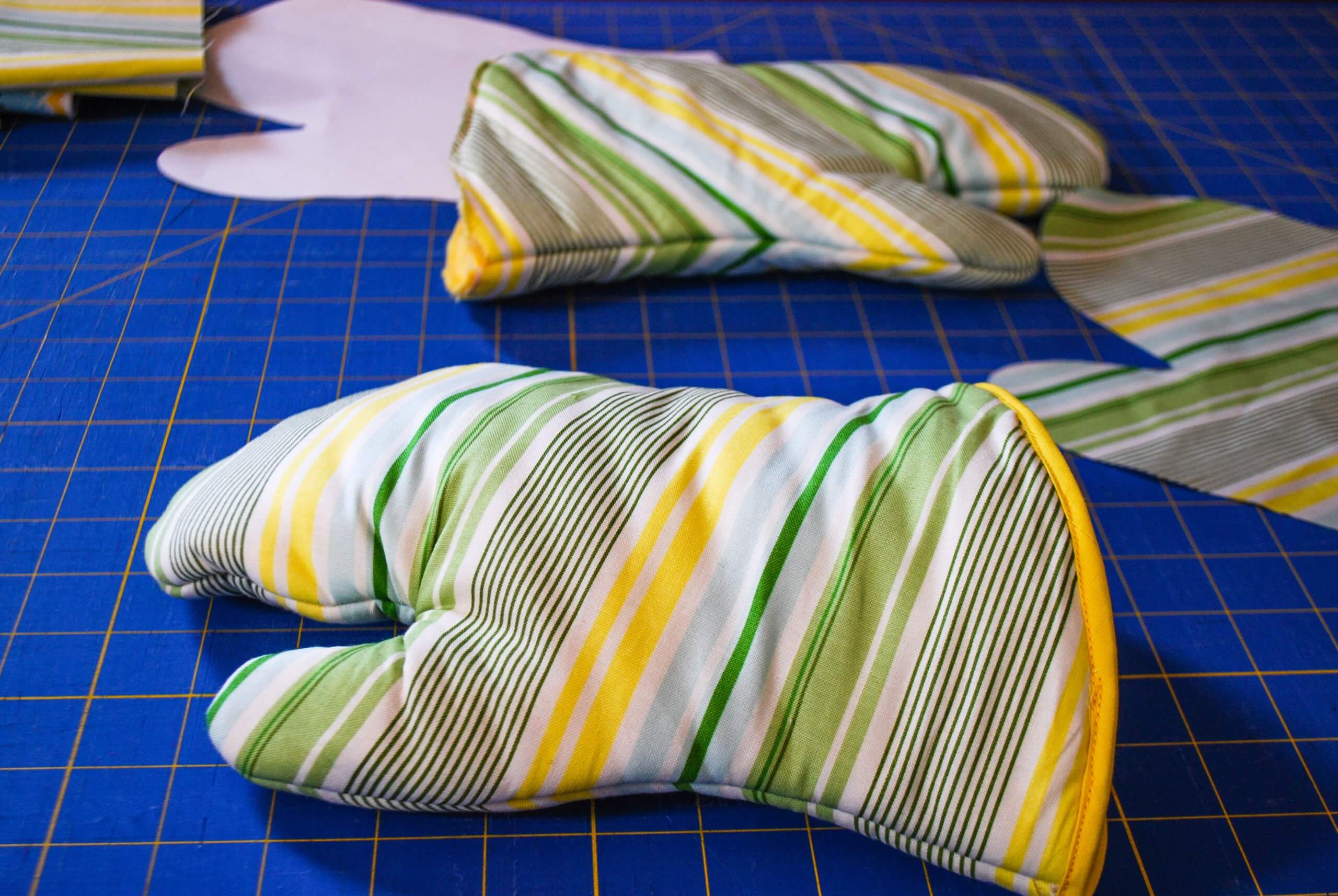 DIY oven mitt patterns