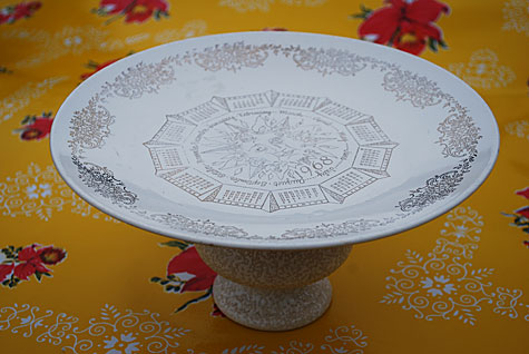 Merriment :: Retro mini cupcakes on handmade dinner plate cake stand by Kathy Beymer