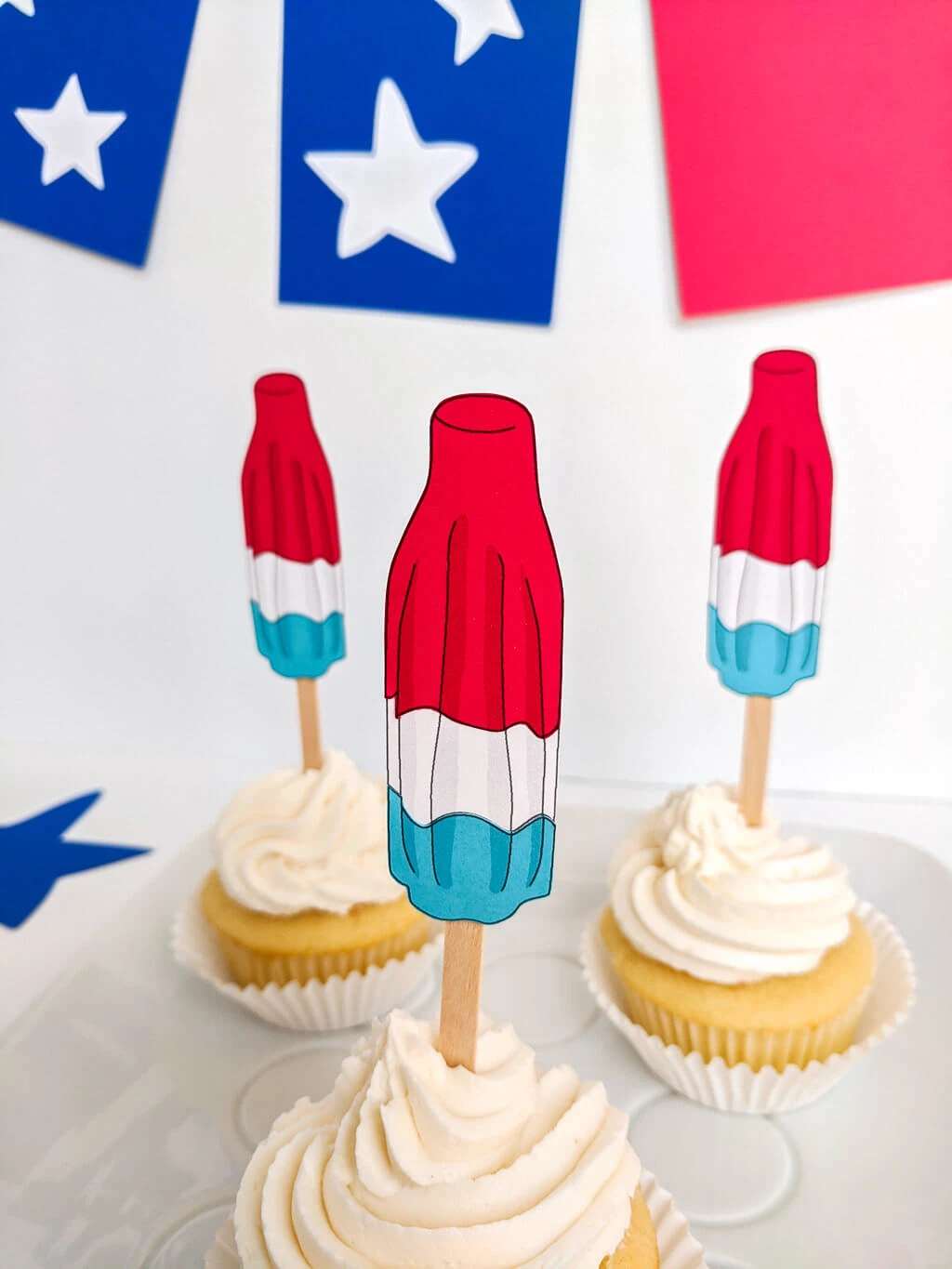 DIY Rocket Pops / Bomb Pops Cupcake Toppers 