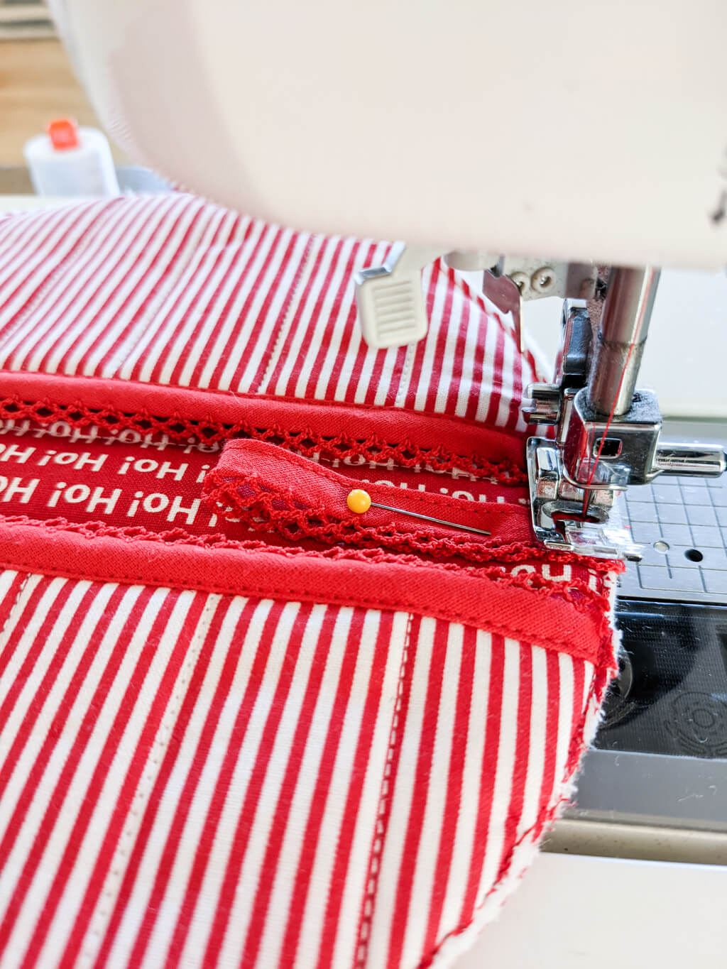 How to sew a hanger on a potholder