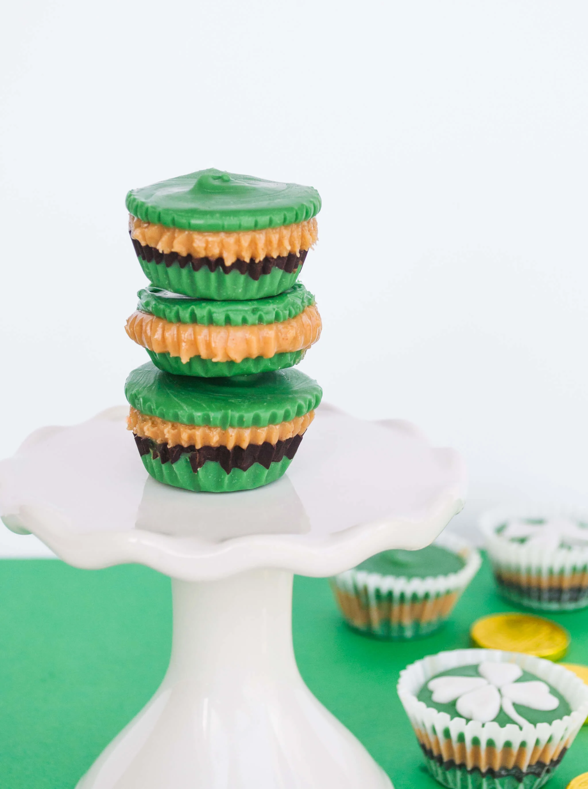 St. Patrick's Day Chocolate Peanut Butter Cups Recipe. Make these lucky green chocolate peanut butter cups for your little leprechauns - it only takes 5 ingredients and 30 minutes plus fridge cooling time.