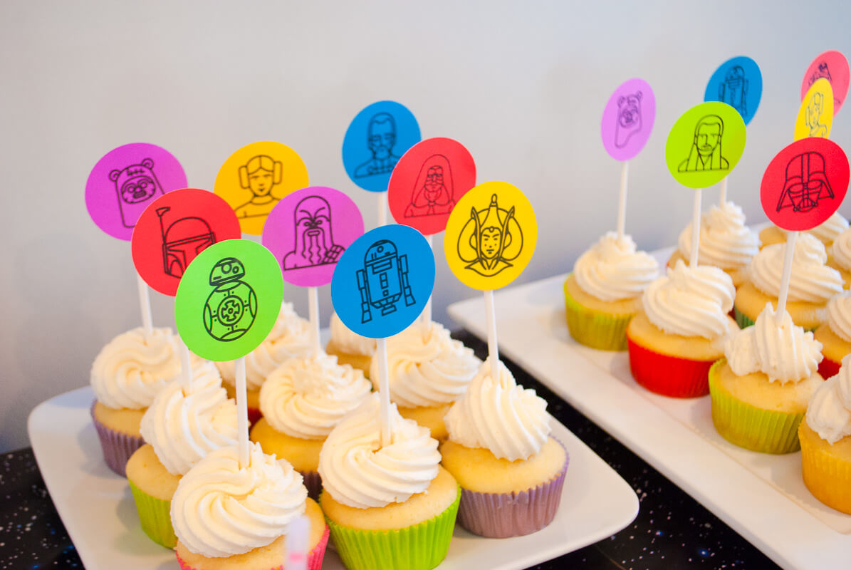 https://www.merrimentdesign.com/images/star-wars-cupcakes-1.jpg