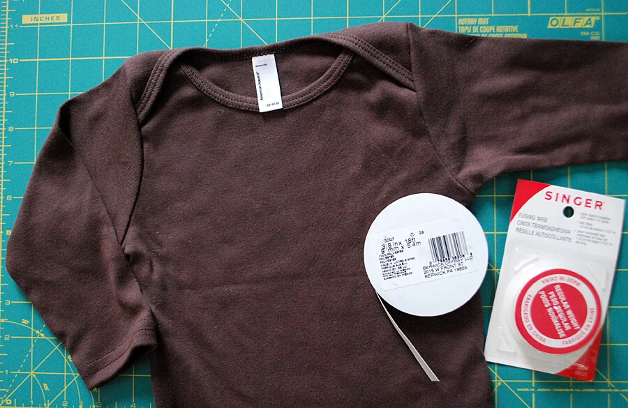 Super Bowl Craft Idea: Make a no-sew DIY football shirt for kids -  Merriment Design