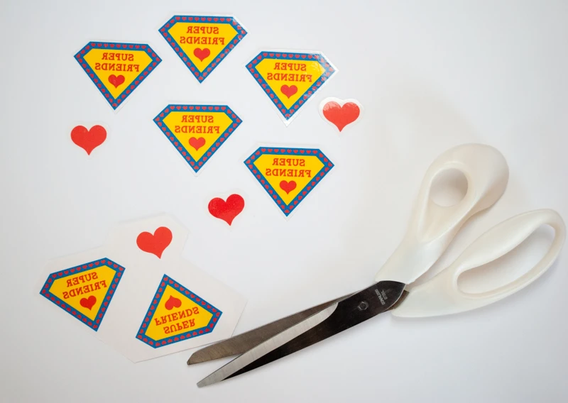 Super Friends' free printable Super Hero tattoos for Valentine's Day - such a cute Valentine for preschoolers and elementary students