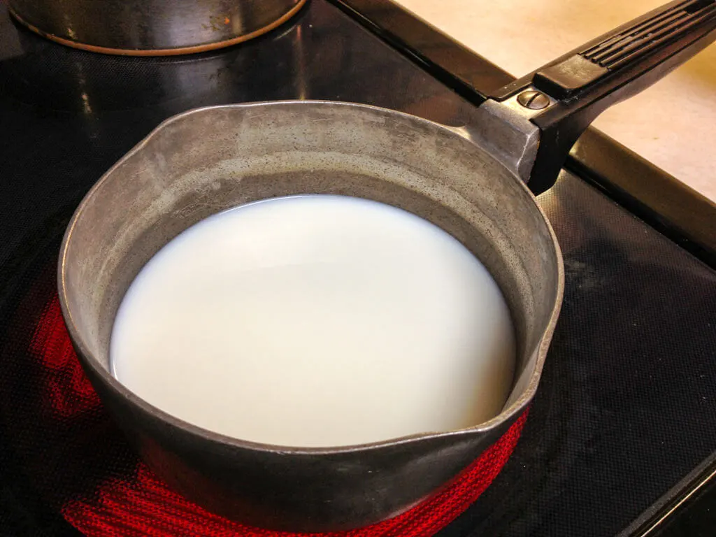How to scald milk