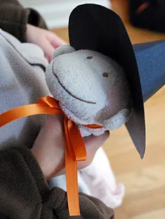 Printable tiny witch hat