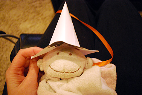 How to make Teeny witch's hat Halloween costume for stuffed animal friends craft ideas and free project tutorial
