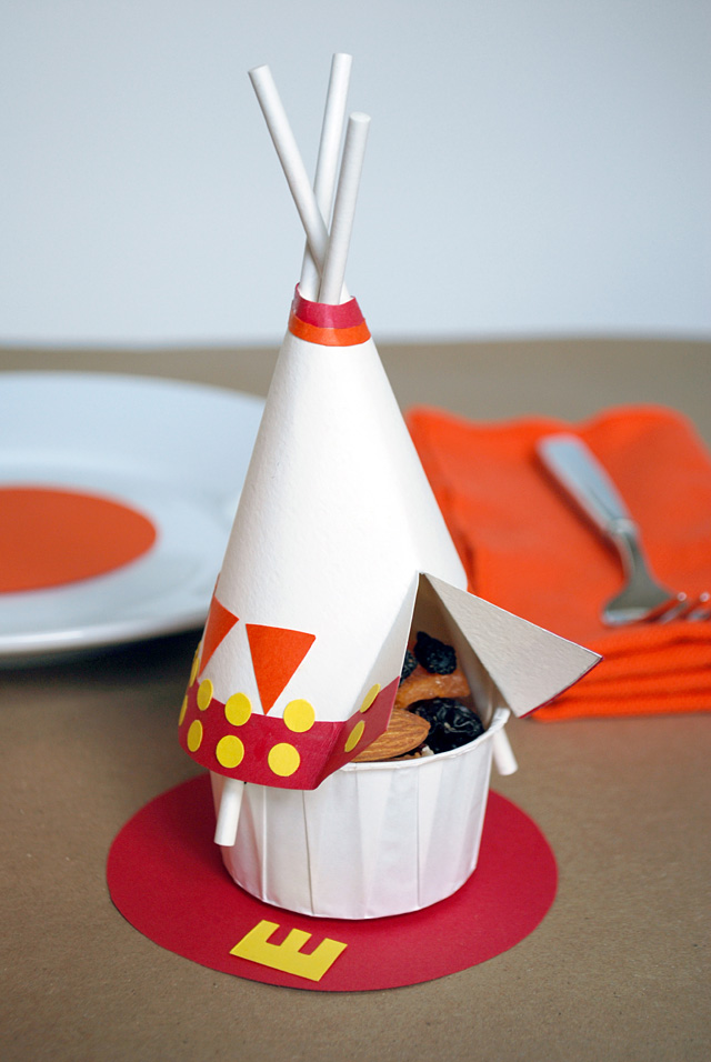 Thanksgiving Tepee and Mayflower Snack Cups for the Kids Table