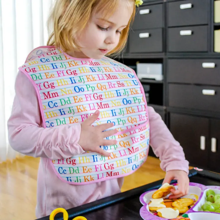 DIY large baby bib free sewing pattern for toddlers